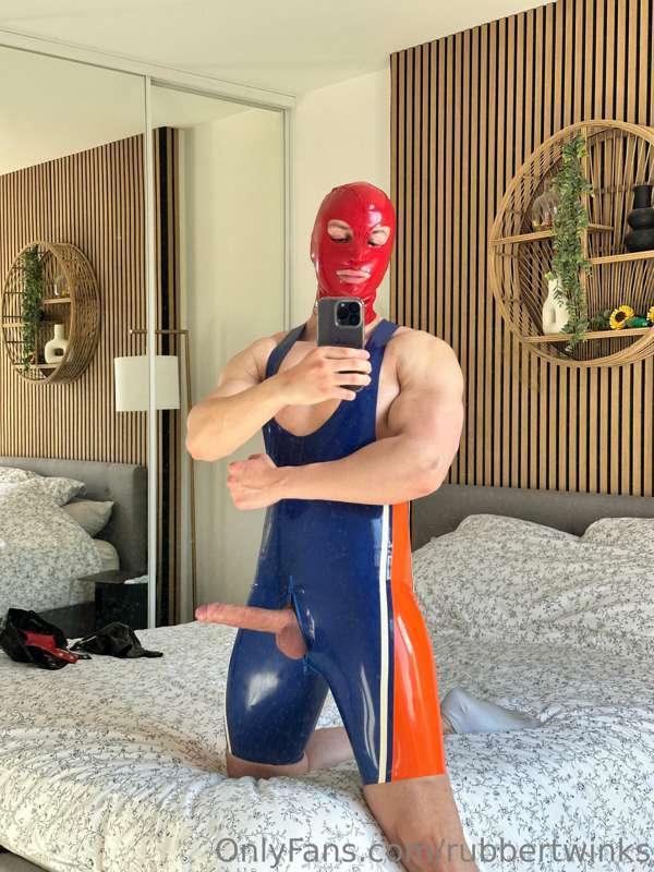 rubbertwinks main image