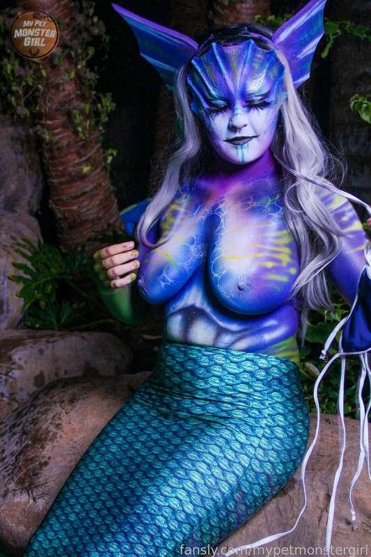 mypetmonstergirl image #3