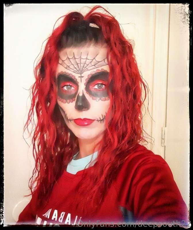 Here's a throwback from last Halloween! Can't wait for you t..