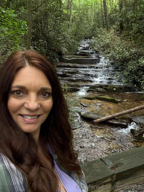 Bare skin, fresh air, and nothing but nature around me 🌿 The..