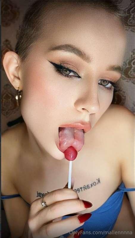 @firekiss_kristine
This girl @firekiss_kristine wants fun😈🔥
..