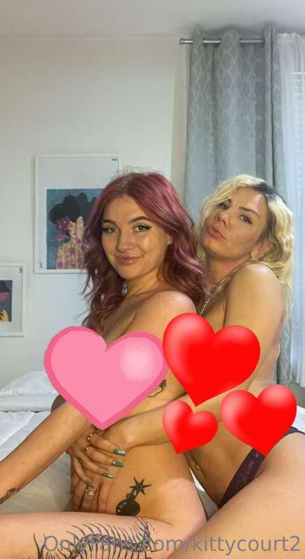 new video soon of me getting head:) pics on my main