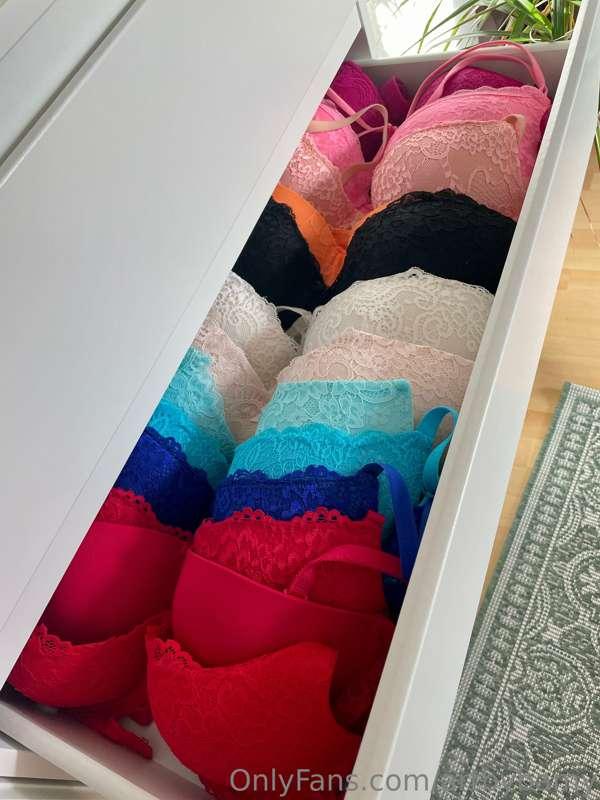 introducing my stunning new lingeries😍