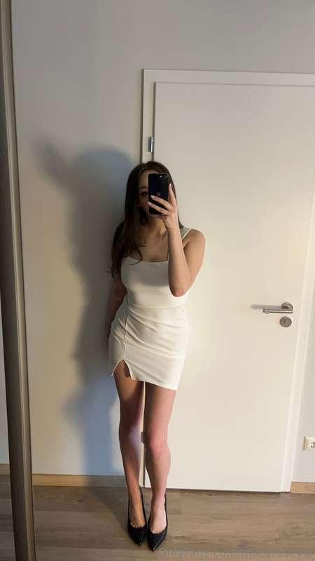 About this dress... Do you think it would be appropriate for..