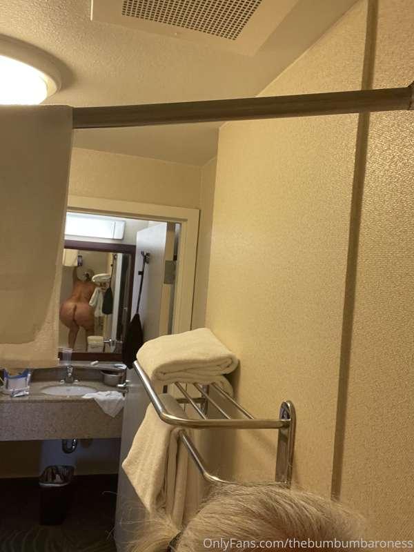 thebumbumbaroness image #3