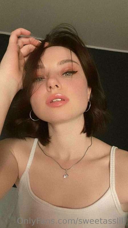 Would you like a gift? Send me a private message❤️🥰