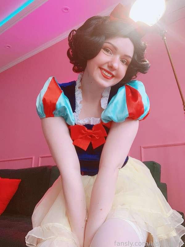 lilslvkitten image #0