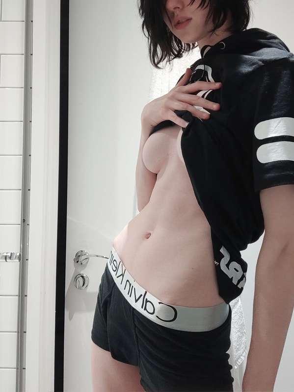 little_emo_kitten image #1