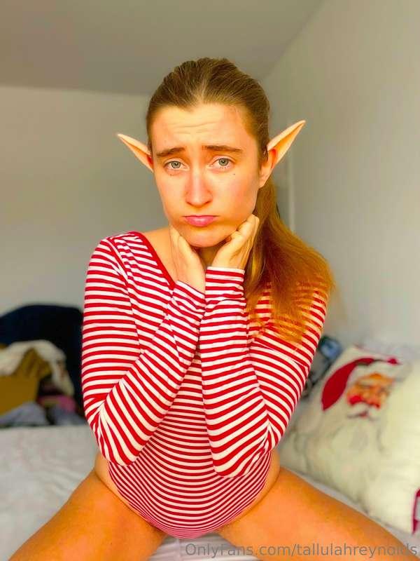 Lil throwback today to the last time I was an elf last year ..