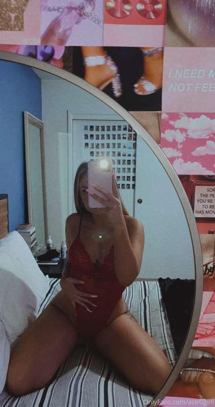 This red set is everythinggg 😍