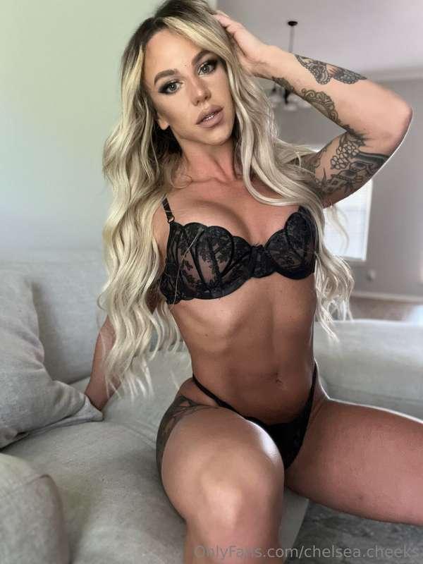 "yes daddy" are my favorite words 😈