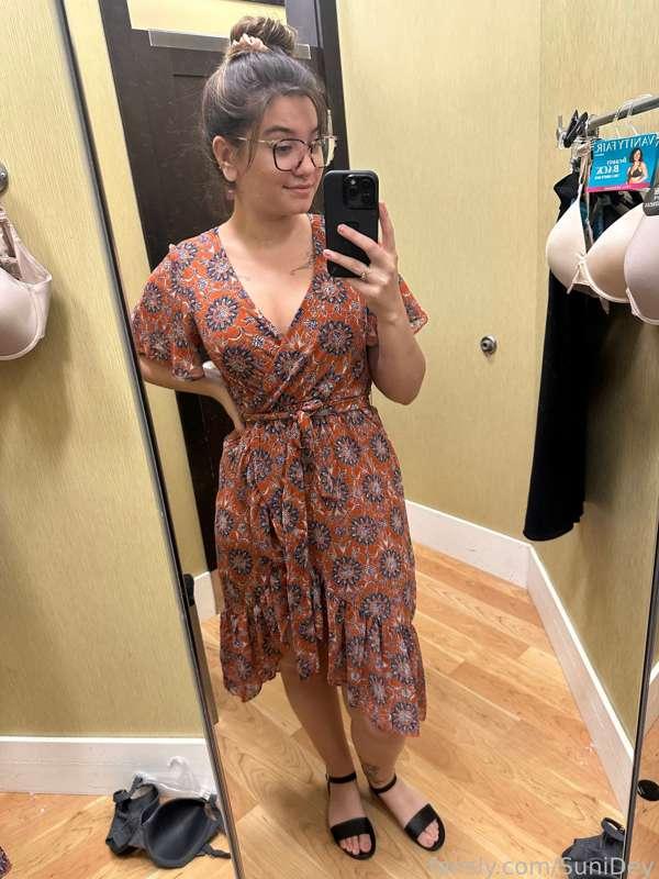 Did some last minute shopping for an event I’m going to. Ended up buying the orange one 🥰 also the oatmilk vanilla or brown sugar shaken espresso is my comfort pick at Starbucks 