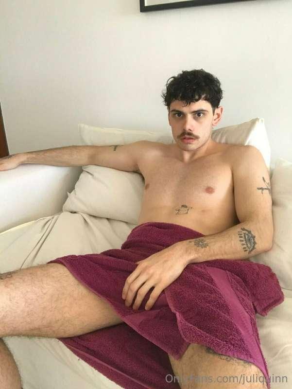 ⚡️𝑺𝑼𝑩𝑺𝑪𝑹𝑰𝑩𝑬 𝑭𝑶𝑹 𝑭𝑹𝑬𝑬 ⚡️   
   
       😈 Your new bad boy 😈  ..