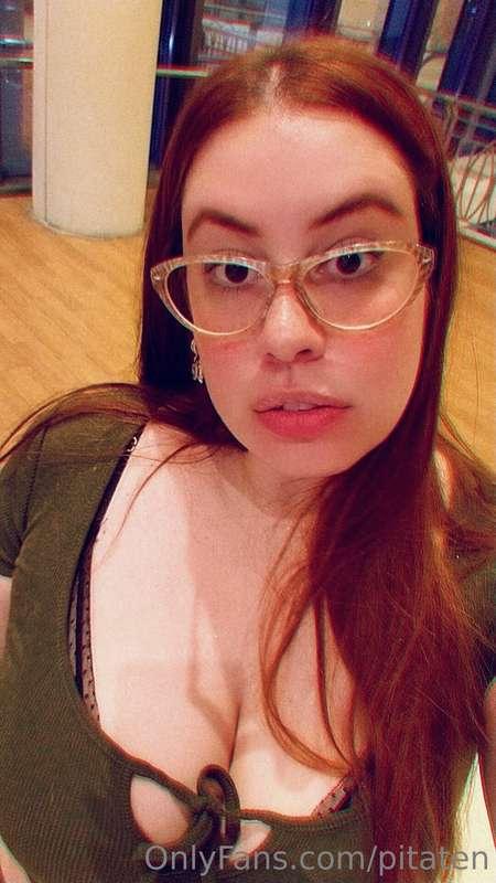 It's too hot here. I don't wanna do anything lol