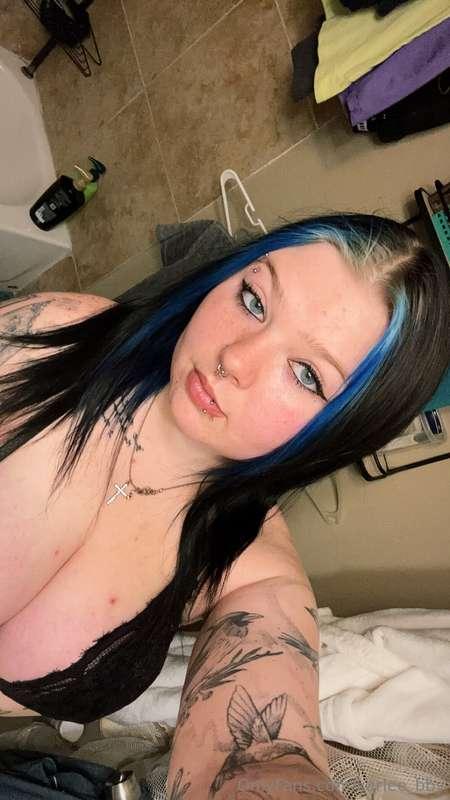 Who enjoys cumming to me? 💦 