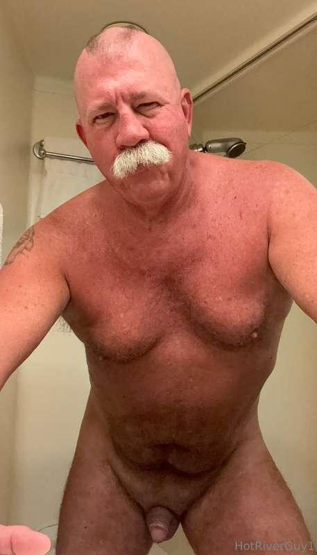 Kiss Papa’s Penis.