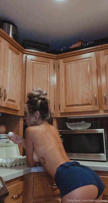 let’s make a midnight snack…I eat you and you eat me?