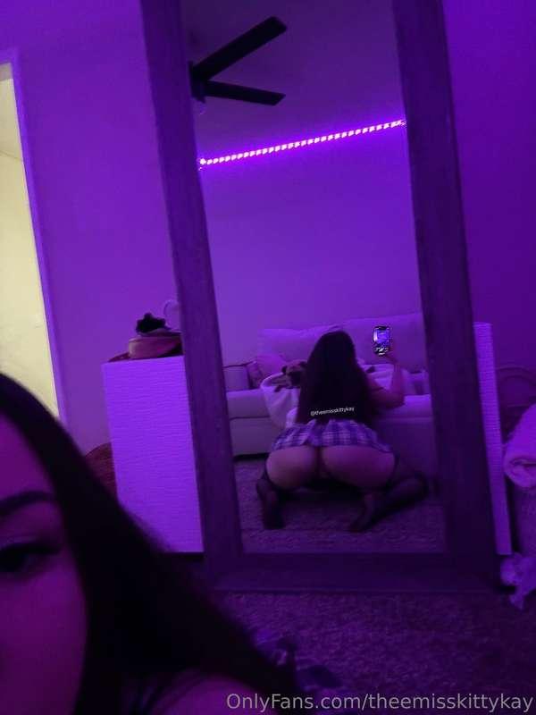 theemisskittykay image #0