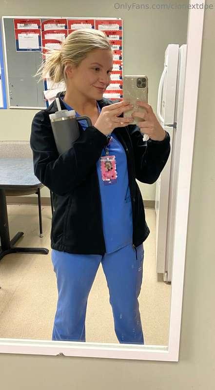 Your favorite nurse wishes you the best weekend! 🤩🩺
