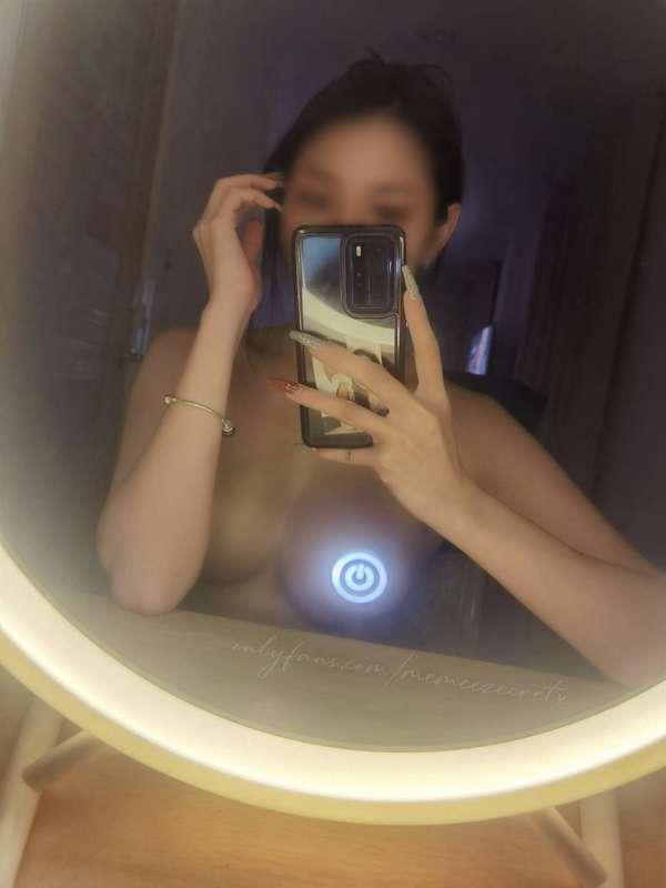 ช่วยปิดไฟหน่อยได้มั้ยคะ

~ good night kaa 😴