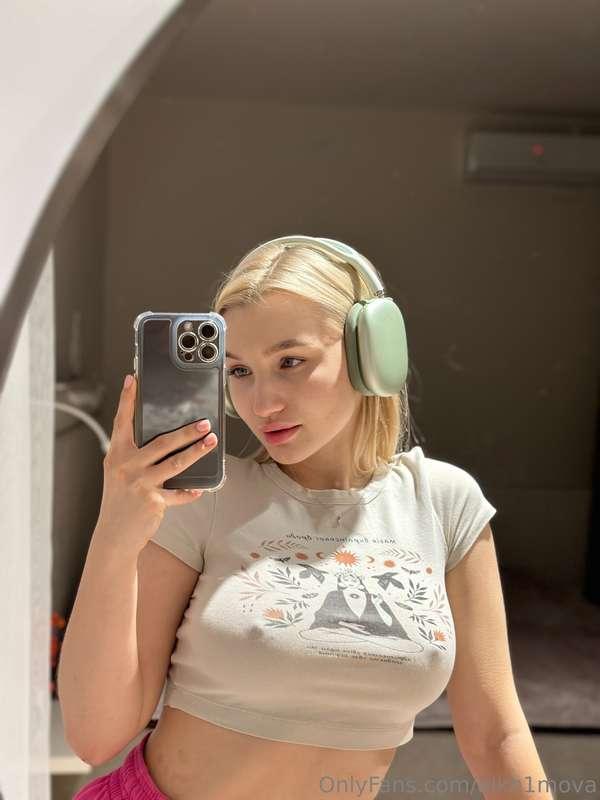 🎧 Music is my private world 🎶 🎶 When I put my headphones on,..