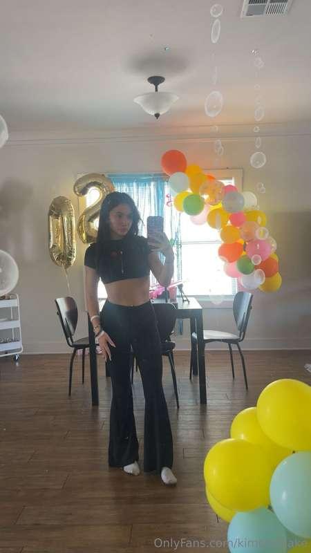 my bday balloons are still up so what 