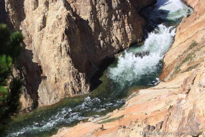 A pic from one of my many road trips. I love traveling aroun..