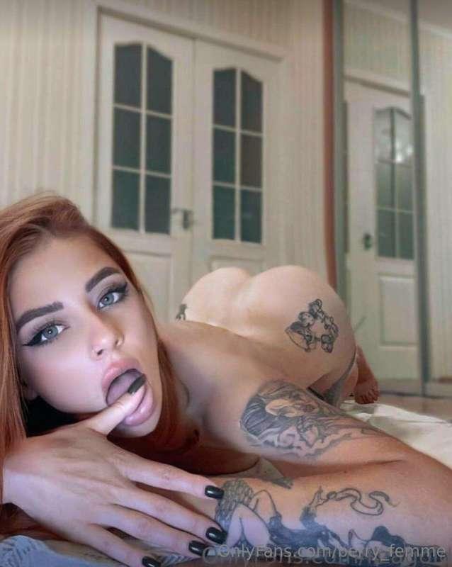 Hi, do you want to see more than just this side of me? 😏😘 I'..