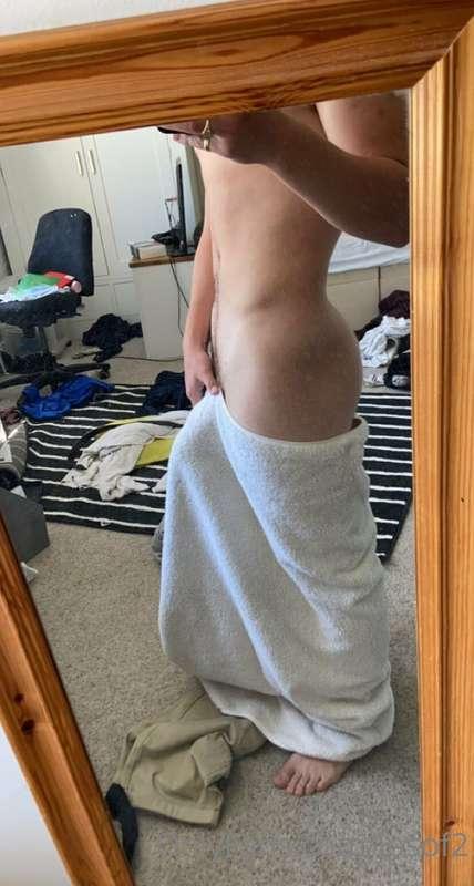 I heard cum makes the best moisturiser for face… Want to tes..