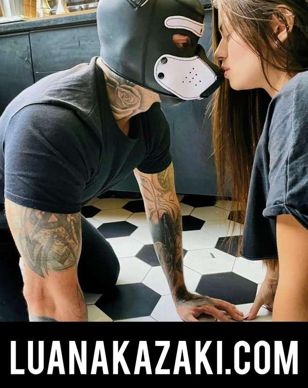 Você sabe o que é D0MlNATRlX? É uma mulher que exerce o pape..