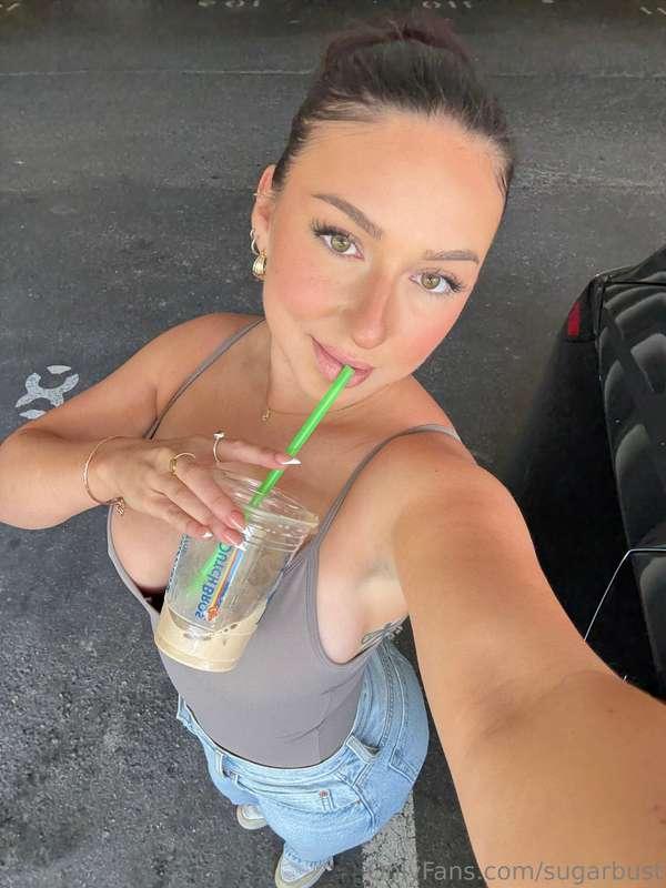 Sooo would you let me suck your dick right now babe? 💦🙈