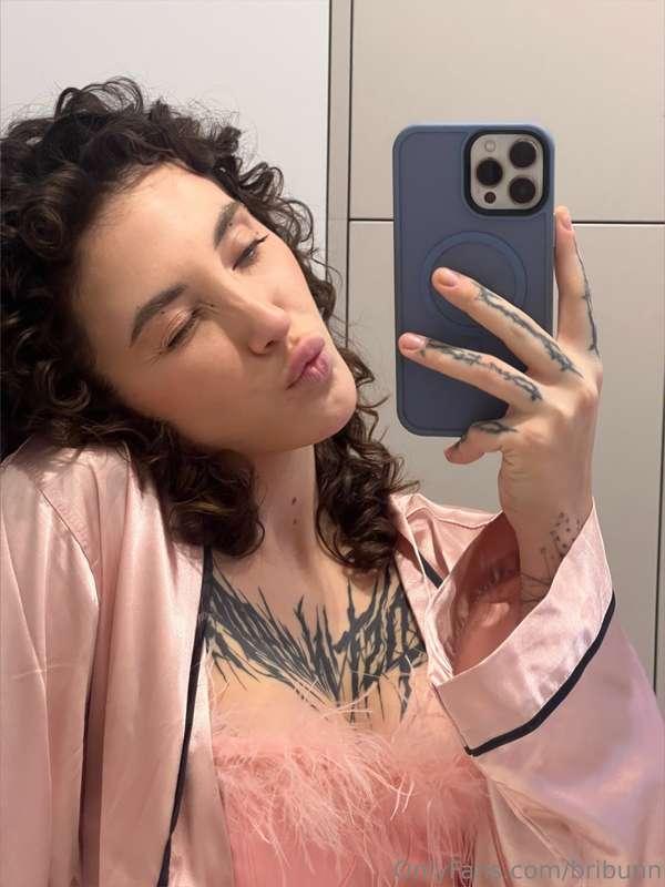 If you could ask me any question - about traveling, tattoos,..