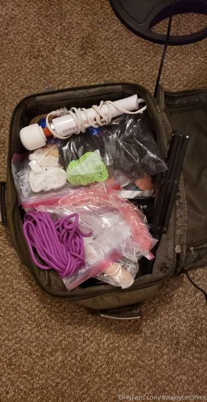 Airport security has a lot of fun with me hahah 
See what I ..