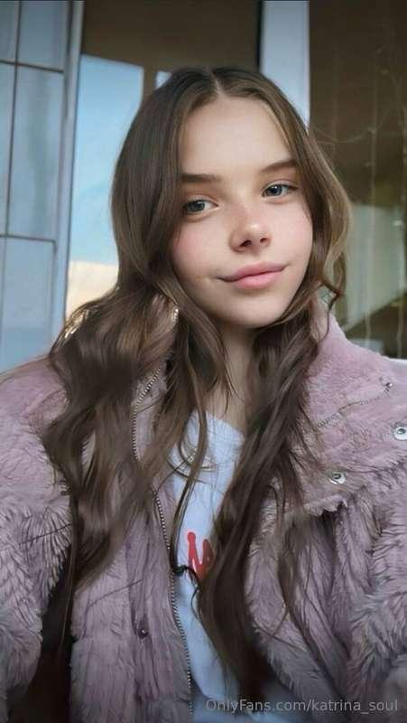 Text her 👉@karolina_wow , she's online right now 🔞
Lick me a..