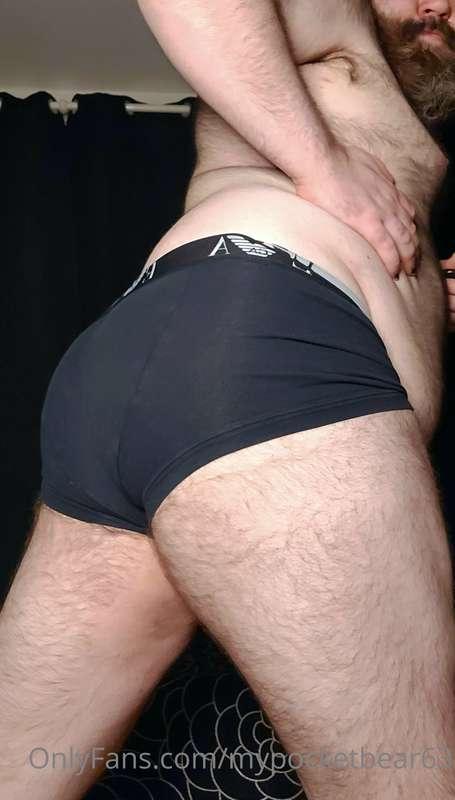 Showing off one of my best ass-ets 👌🍑