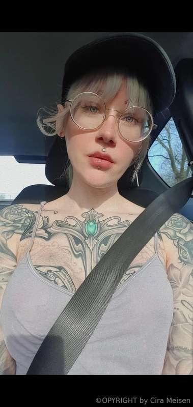 Stuck in the traffic, wanna see my tits? 😋