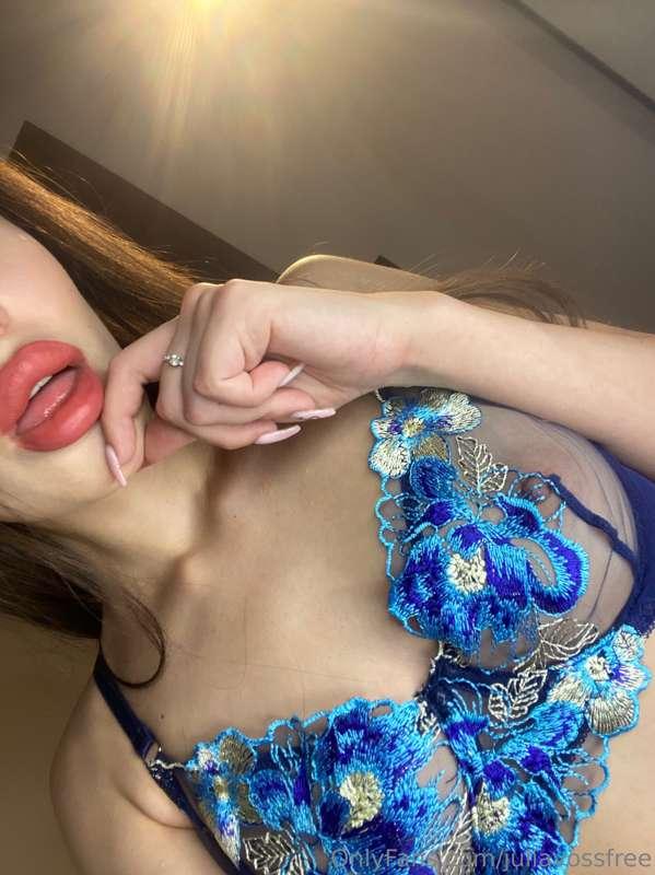 ti piace la lingerie trasparente? 💙💦