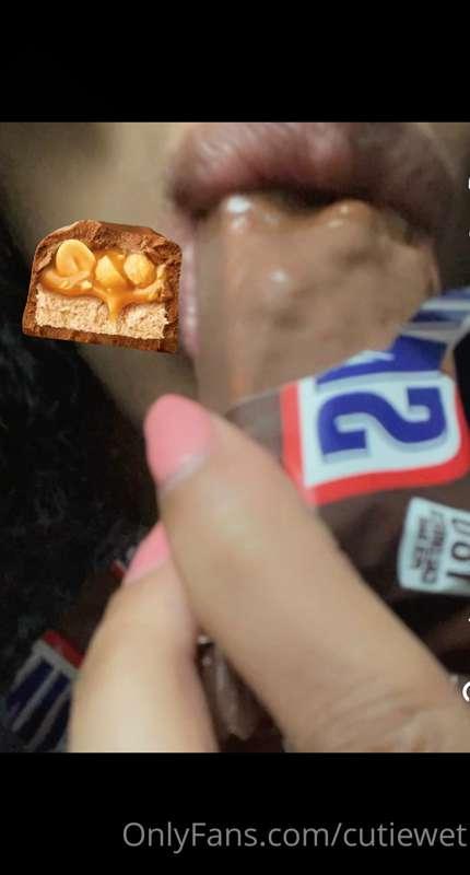 snicker bar almost reminded me of bbc 😋 * tittys out *