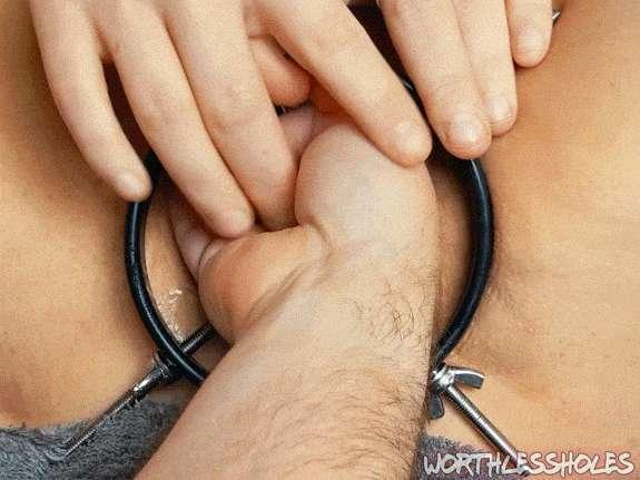 worthlessholes image #1