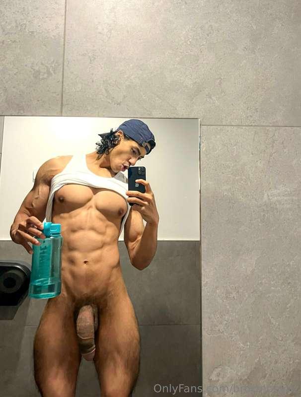 Dm me with any request today , replying to all of em