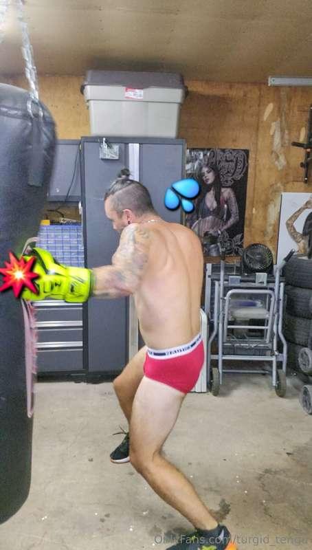 turgid_tengu image #0