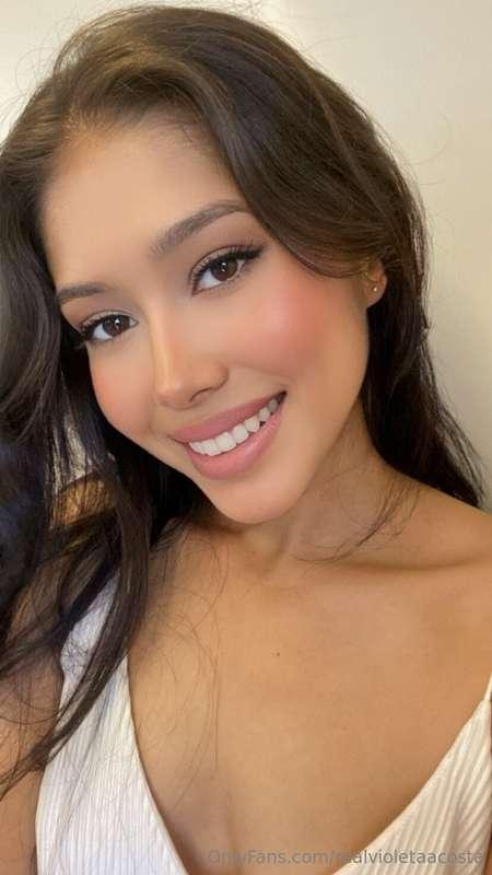 Feeling cute, might break rules later 💋