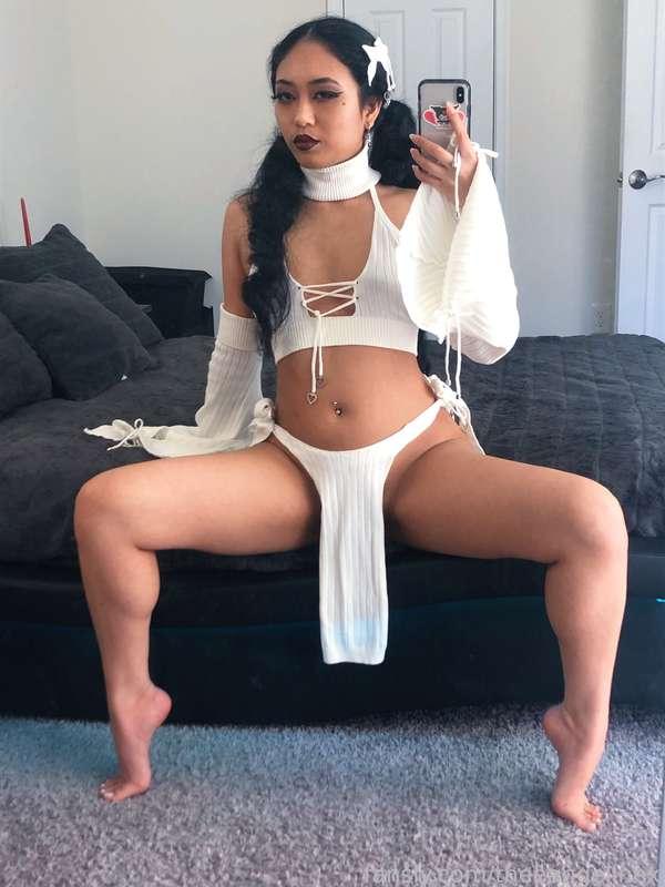 theeangelinex image #7