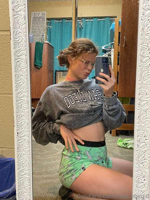 🦎