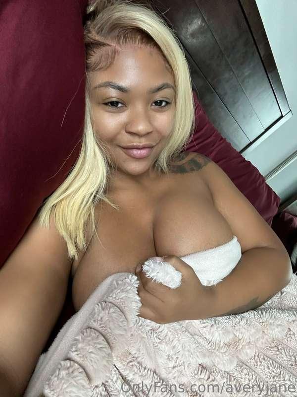 Join me in bed 💕