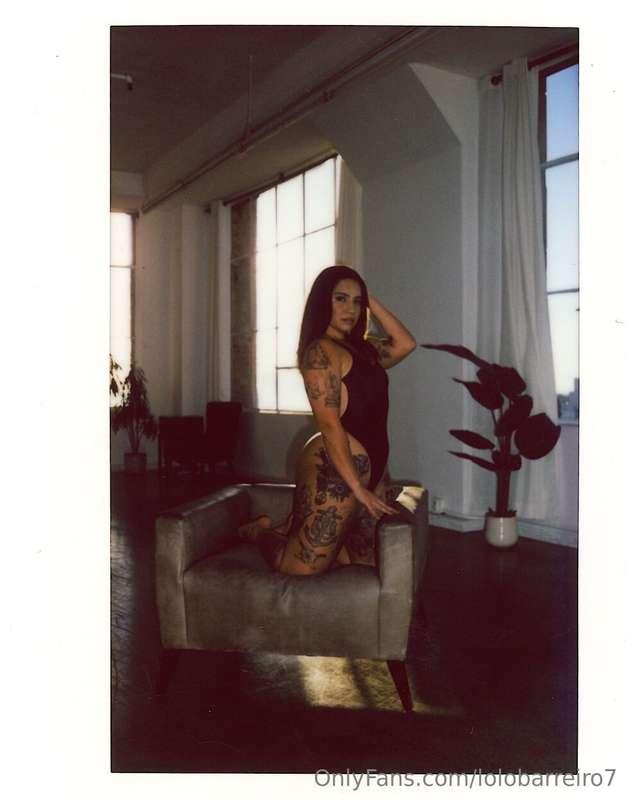 Who else loves Polaroids 🤤😈