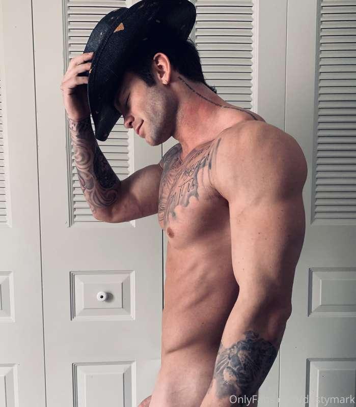 Wanna b a cowboy baby