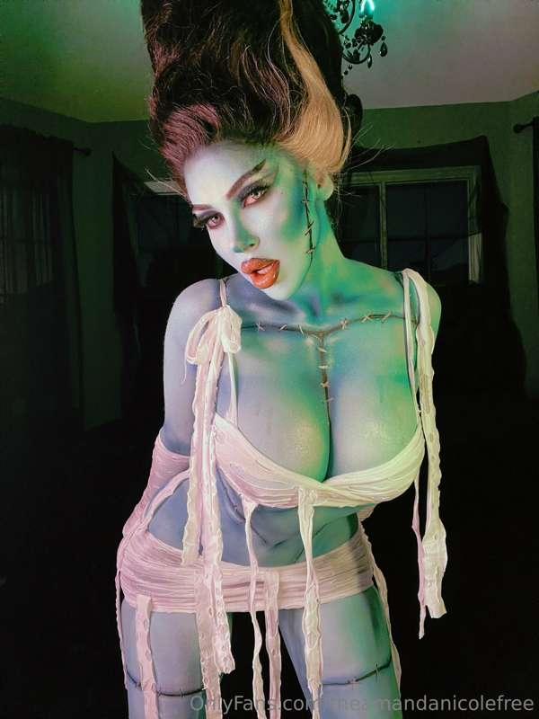 I made my VIP page free for Halloween 💍

YOU'RE WELCOME 💋

⬇..