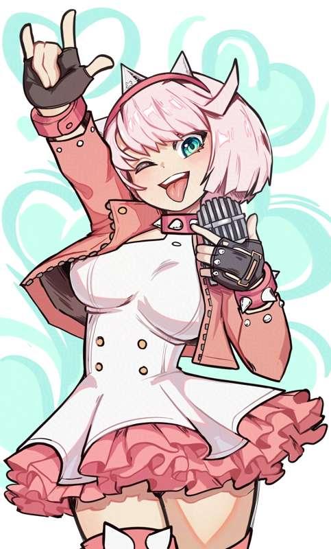 Elphelt Valentine spreads some love