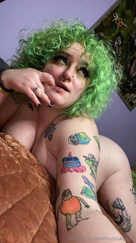 In the mood to make some content for you. 😈😈